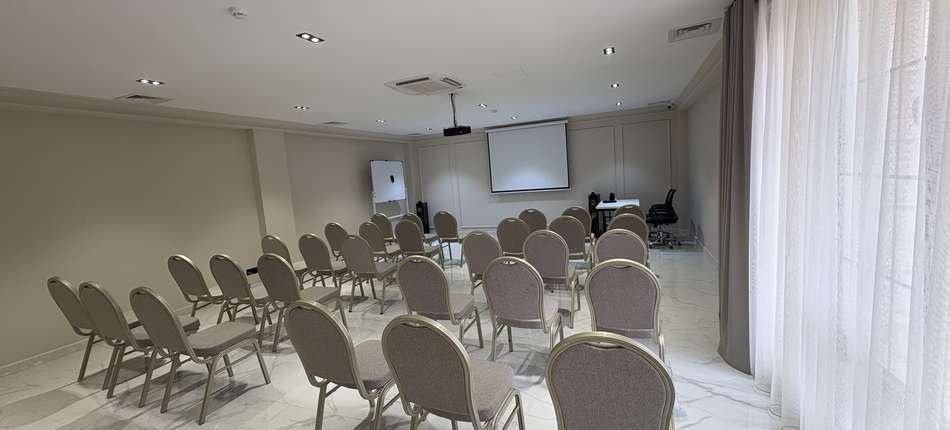 Конференц-сервис: Meridian Plaza